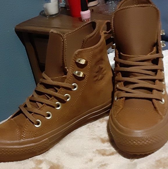 Converse - Picture 7 of 8